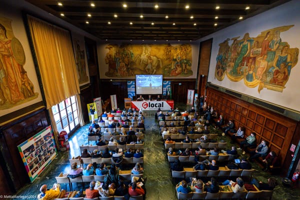 Vieni con noi a difendere il software libero — eventi Linux Day + Glocal in arrivo 🐧